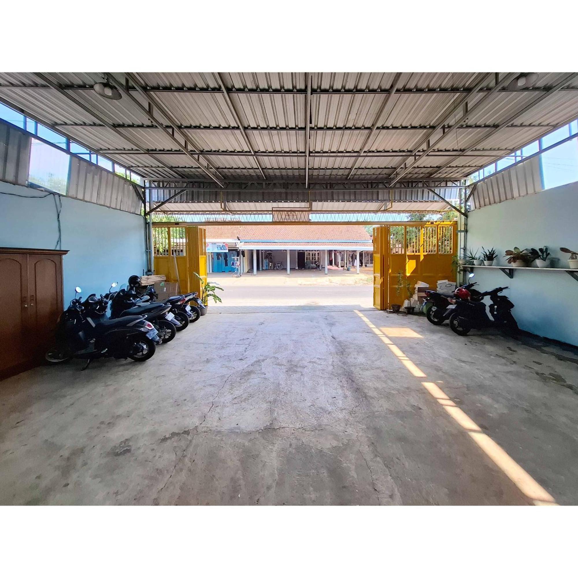 Kesembu Reddoorz Near Alun Alun Jepara מראה חיצוני תמונה